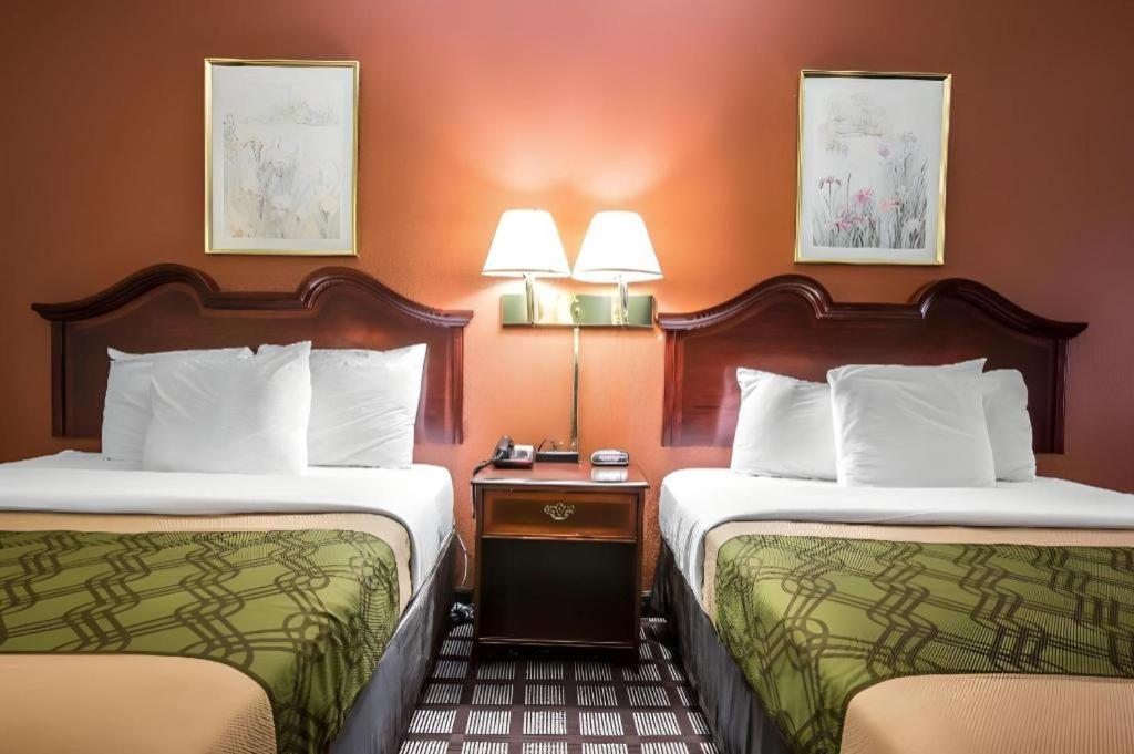 Econo Lodge South Garner Extérieur photo
