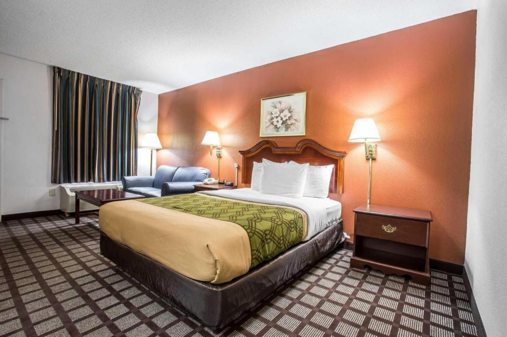 Econo Lodge South Garner Extérieur photo