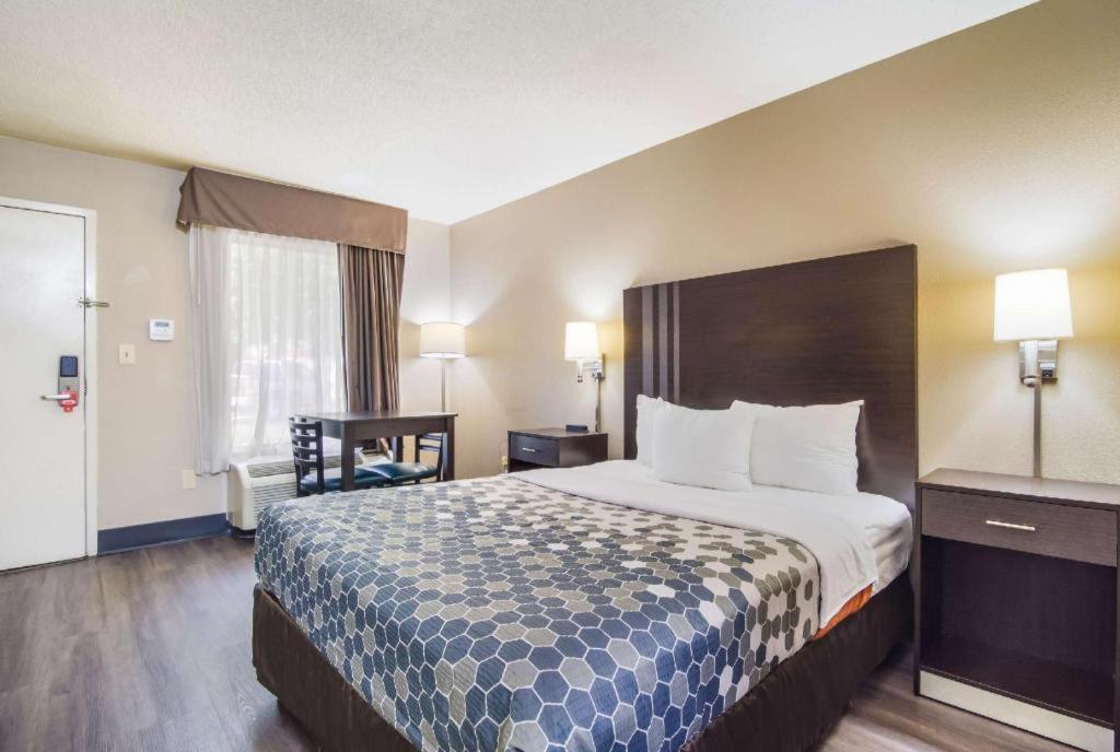 Econo Lodge South Garner Extérieur photo