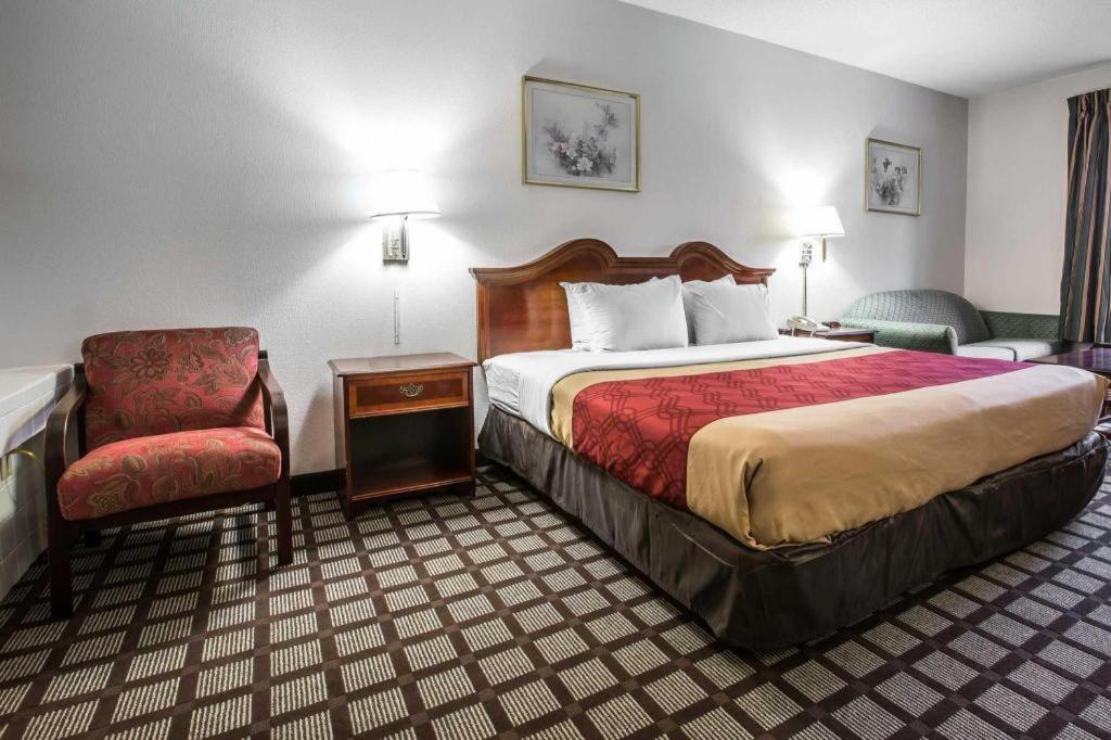 Econo Lodge South Garner Extérieur photo