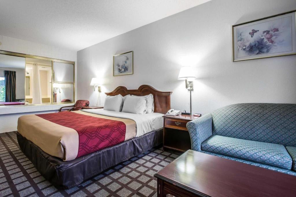 Econo Lodge South Garner Extérieur photo