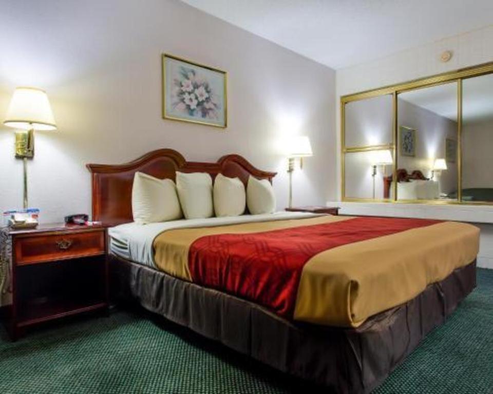 Econo Lodge South Garner Extérieur photo